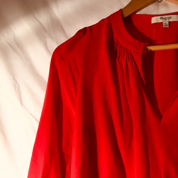 Madewell red long sleeve tunic blouse - Picture 2 of 13